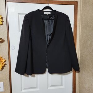 Tahari Black Elegant Blazer Size 20w